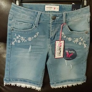 Girls shorts
